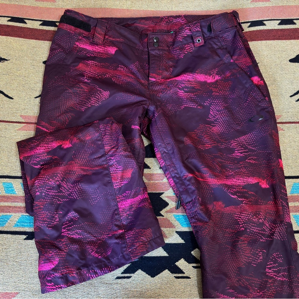 OAKLEY stylish ski pants
